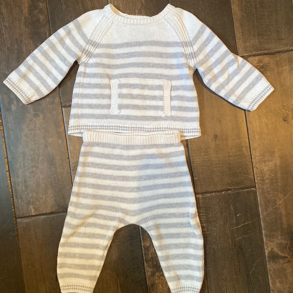 Adorable striped Little Me sweater Jogger set